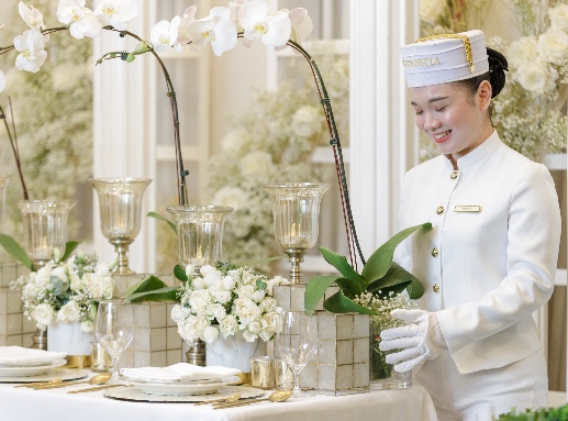 Spices Table Service